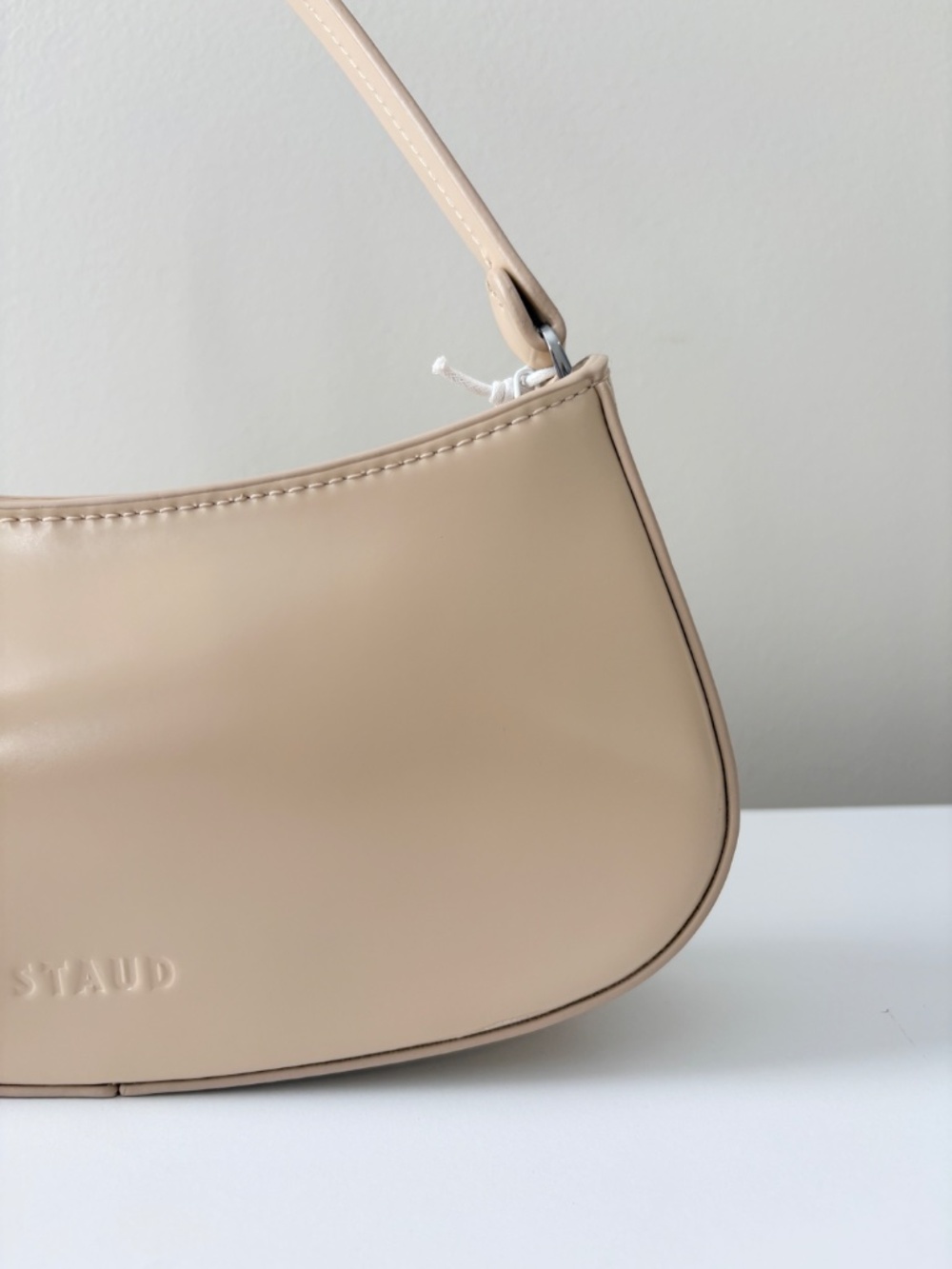 NWT STAUD Ollie Leather Shoulder Bag Oat Neutral Gold Silver Hardware - Picture 9 of 10